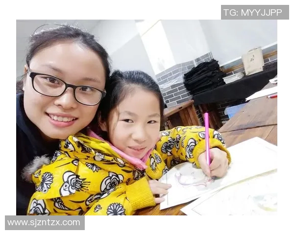 中国足球球星童年逆境拼搏故事展现梦想力量激励无数青少年